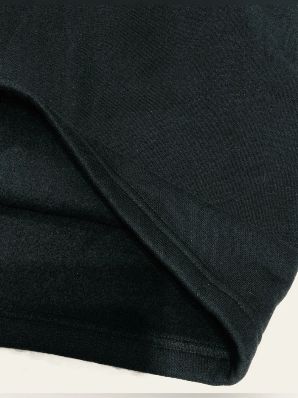New Puma Sweatpants Shorts drawstring and side pockets size XL Black